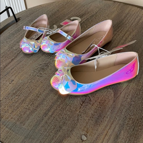 NWT The Children’s Place Girls Shoes - Picture 2 of 6